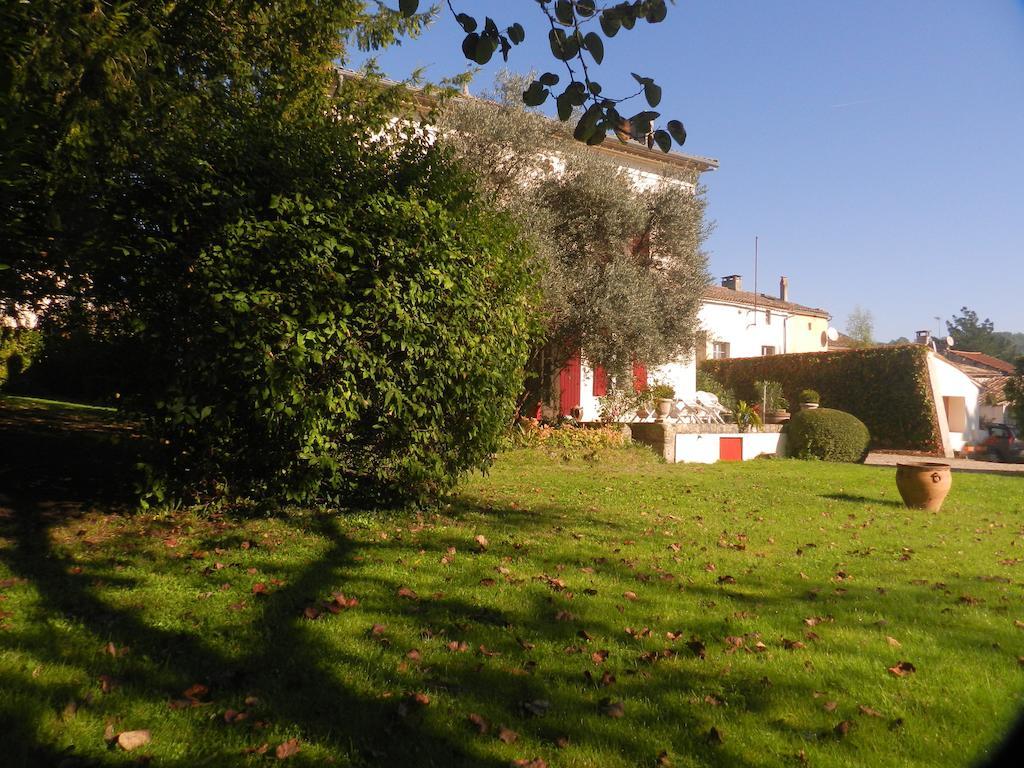 A L'Olivier Bed and Breakfast Montcaret Exteriör bild